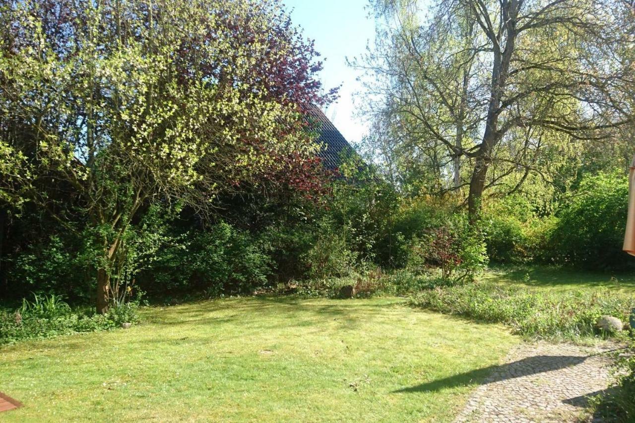 Sonniges Haeuschen Mit Garten Брауншвейг Экстерьер фото